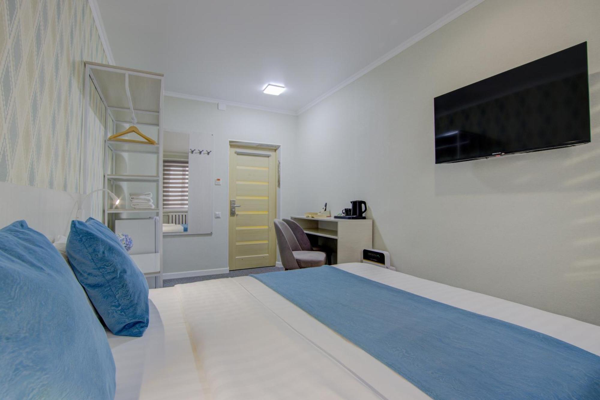 Viva Hotel Bisjkek Eksteriør bilde